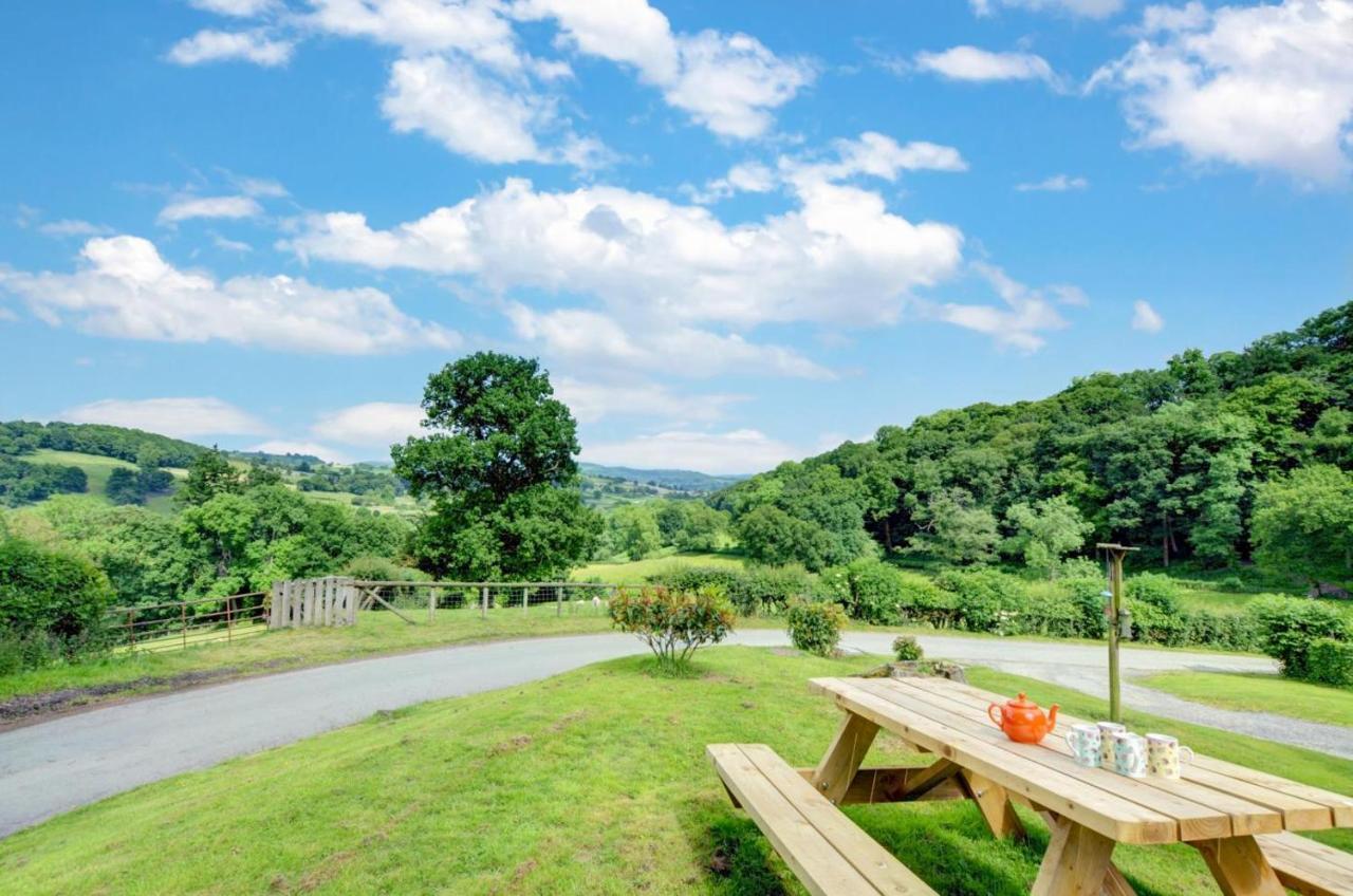 Pandy Barn Berriew Apartment Welshpool Exterior foto